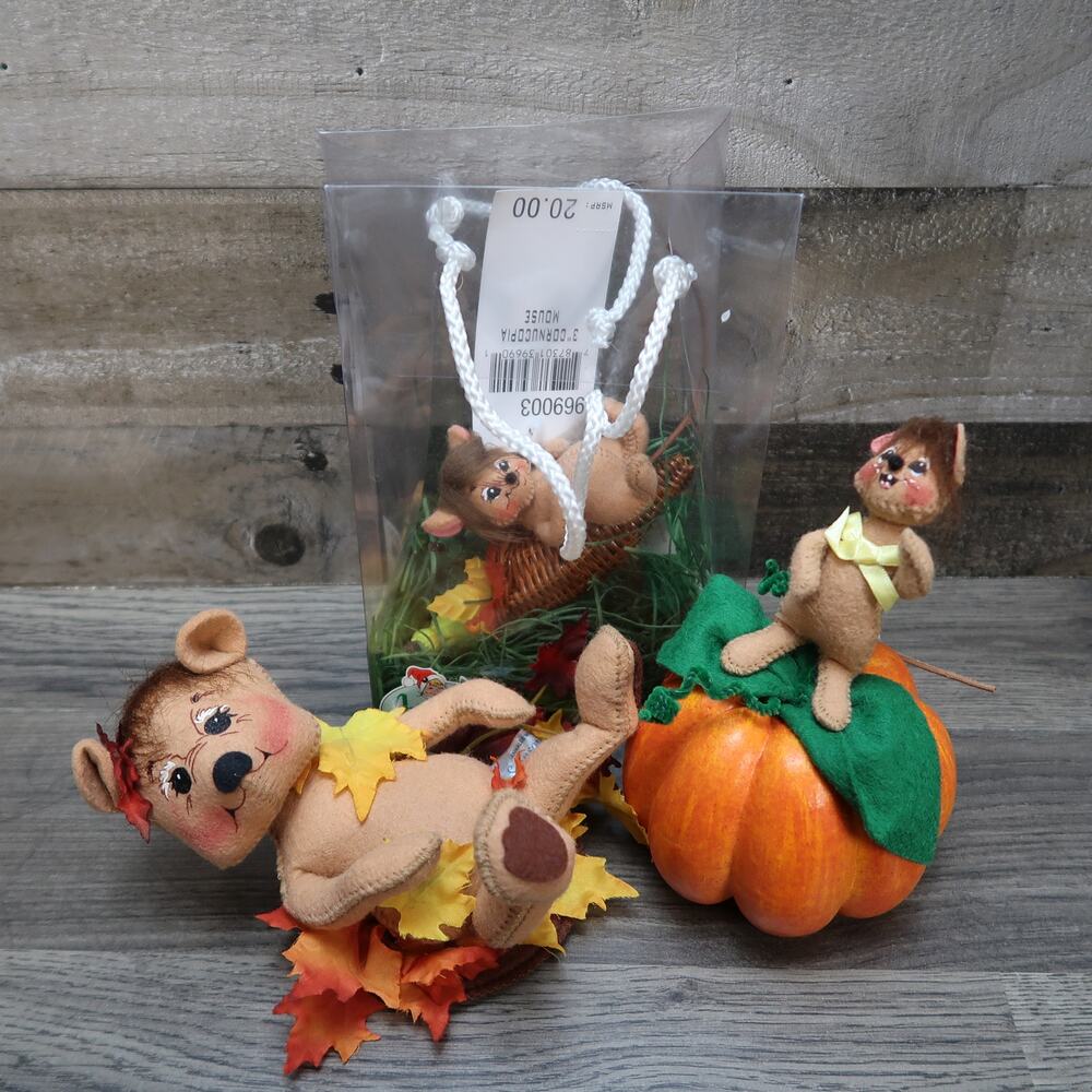 Annalee Doll Fall Decor Pumpkin Mouse Cornucopia